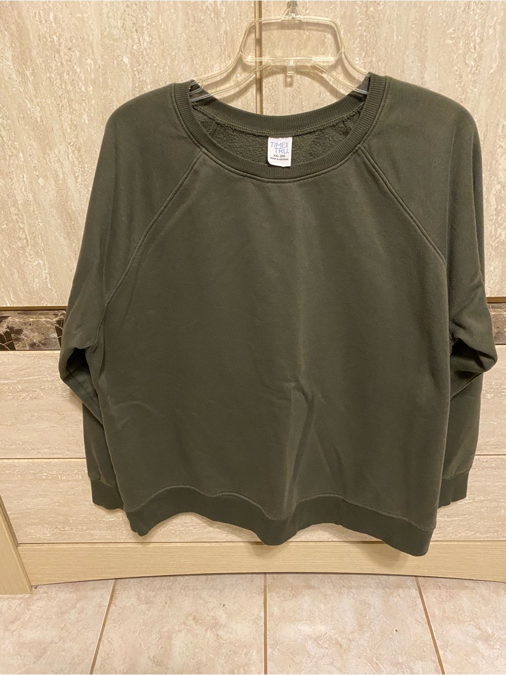 Time & Tru Dark Olive Crewneck Sweatshirt